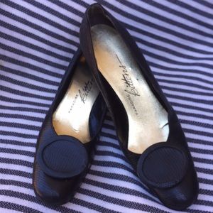 Vintage “Paradise Kitten” Heel sz 8